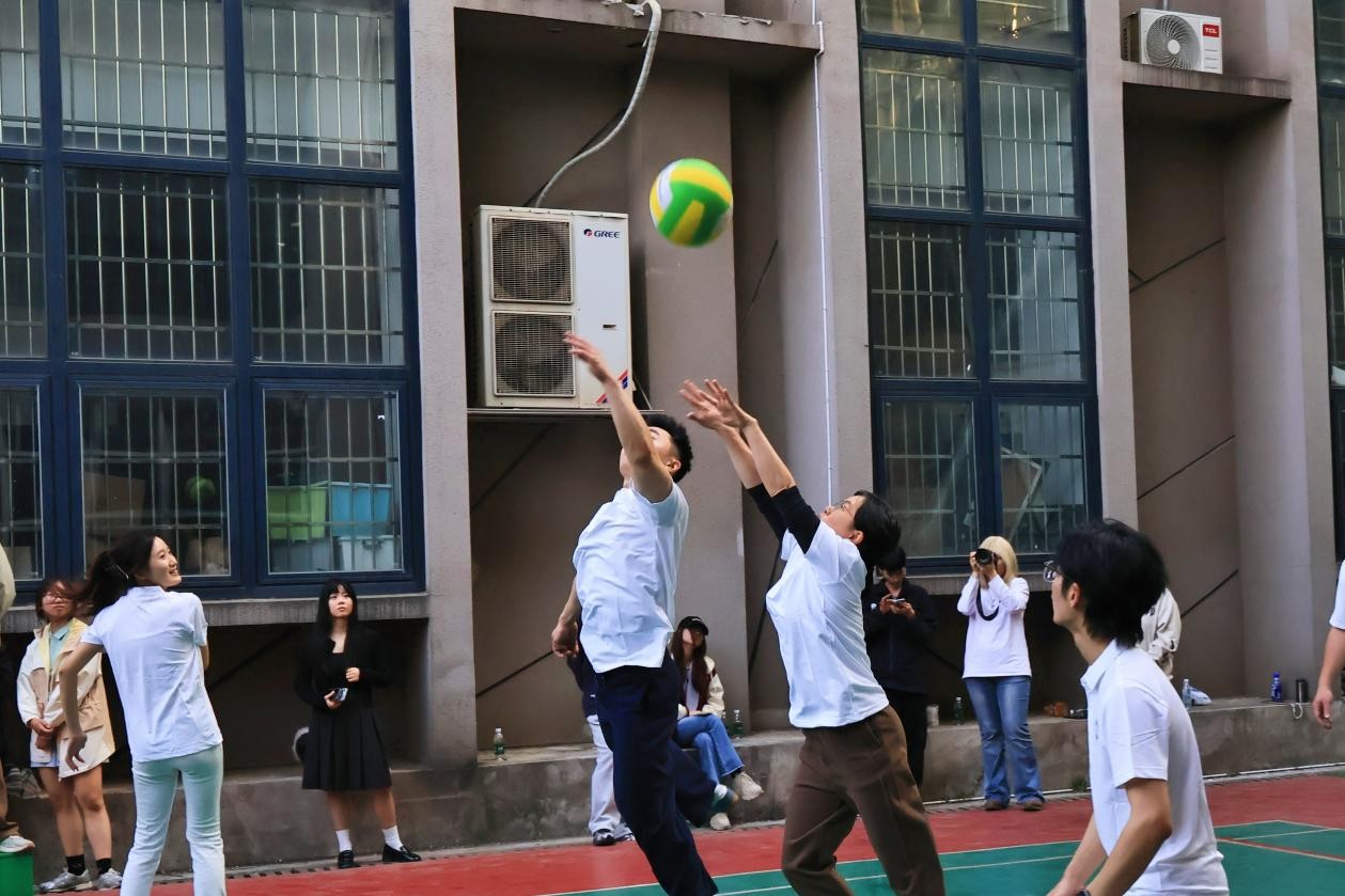 女子足球